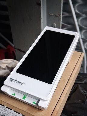 Love Clover Mobile POS Terminal - White